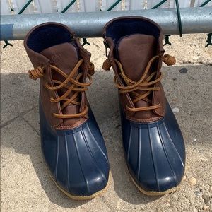 Sherry Top Spider Duck Boot